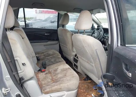 2017 Honda Pilot Ex z USA, uszkodzony, nr VIN 5FNYF5H34HB016017